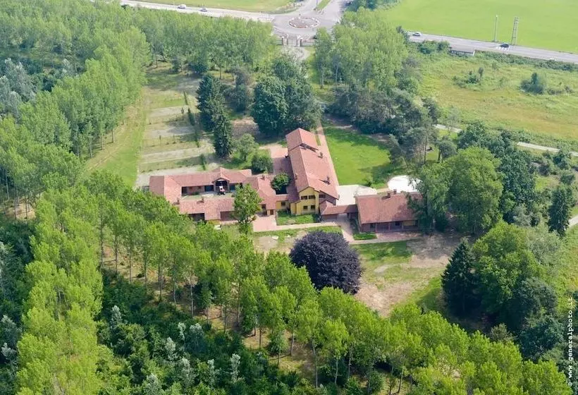 ホテル Locanda Di Cascina Oslera