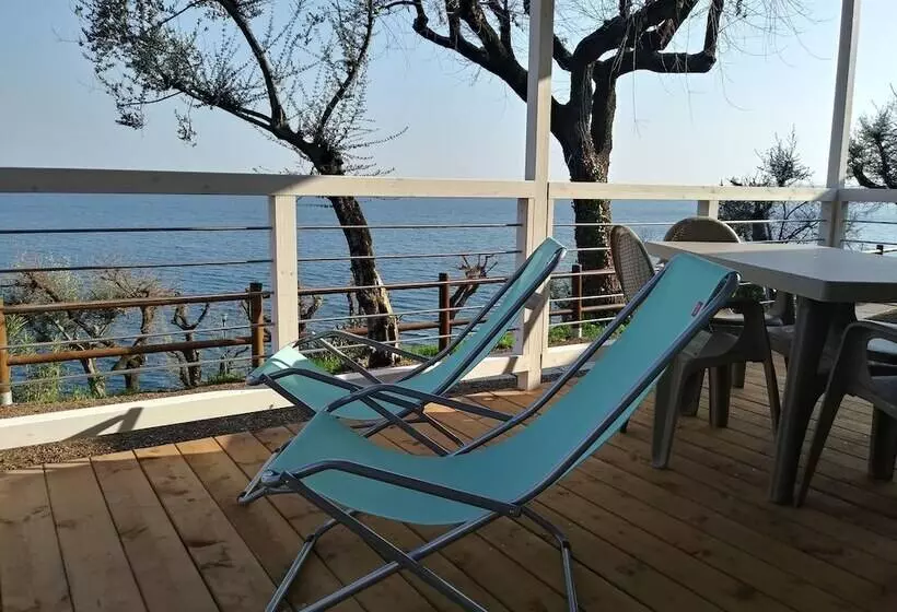 Hotelli Sereno Camping Holiday