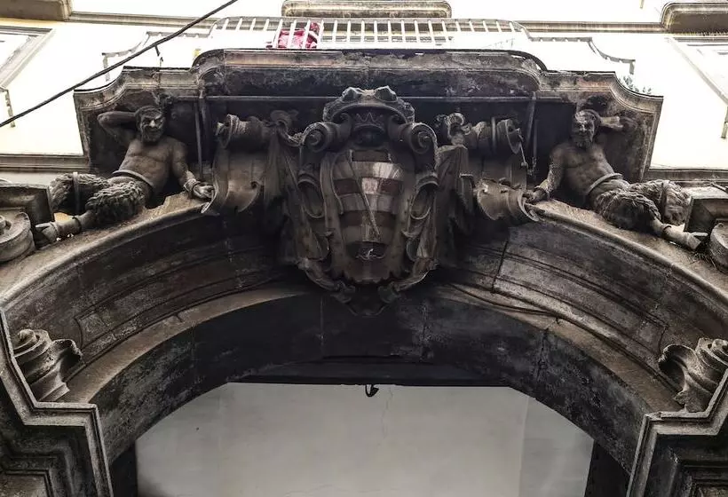 Palazzo Carafa Della Spina   Charme