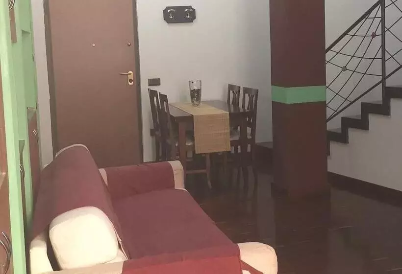 Palazzo Carafa Della Spina   Charme