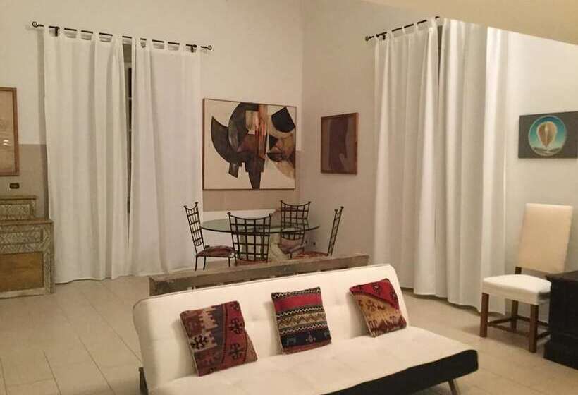 פנסיון Notte In Convento