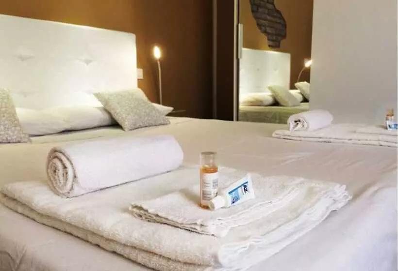 تختخواب و صبحانه Fws Forum Wellness Station