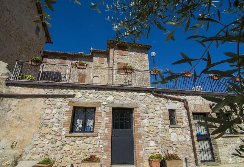 Pensjonat Il Castello Di Perchia