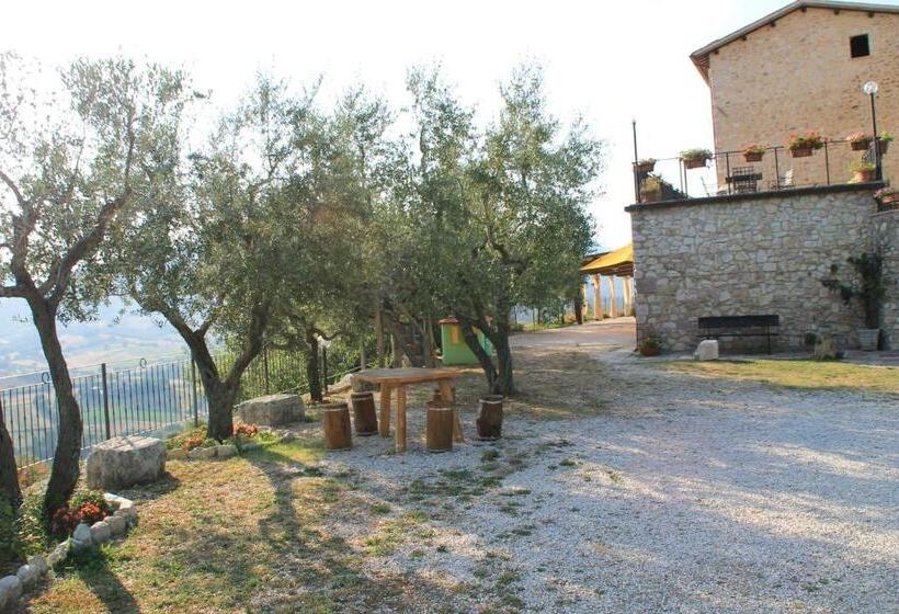 Pensjonat Il Castello Di Perchia