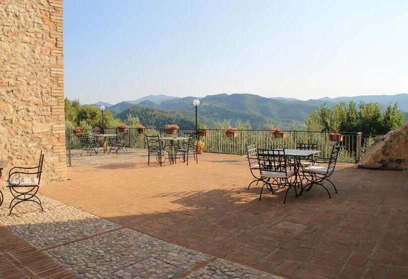Pensjonat Il Castello Di Perchia