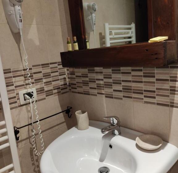 住宿加早餐  Supramurgia Agribistrot