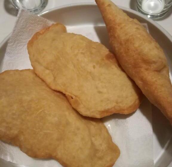 住宿加早餐  Supramurgia Agribistrot