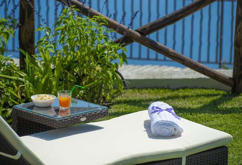 تختخواب و صبحانه Villa Paradise Resort