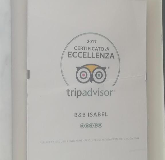 تختخواب و صبحانه Isabel