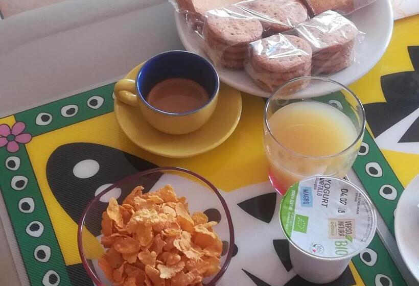 تختخواب و صبحانه Isabel