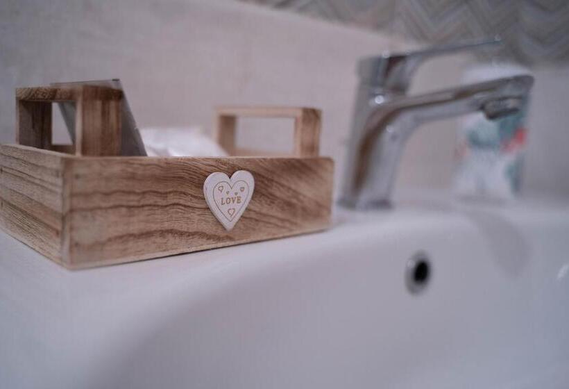 住宿加早餐  La Corte Di Emily