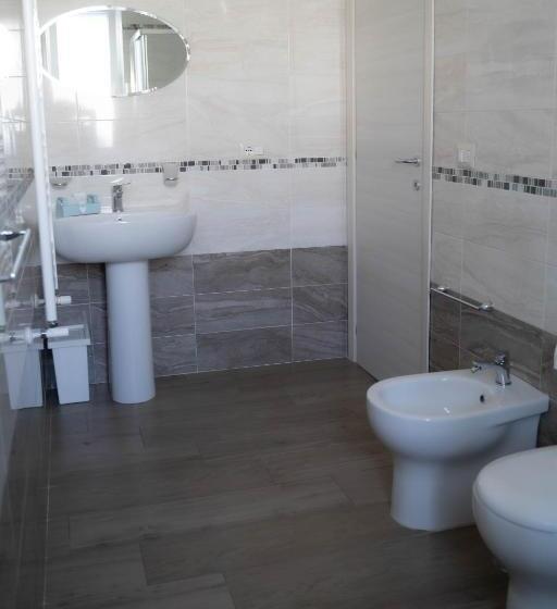 住宿加早餐  La Corte Di Emily