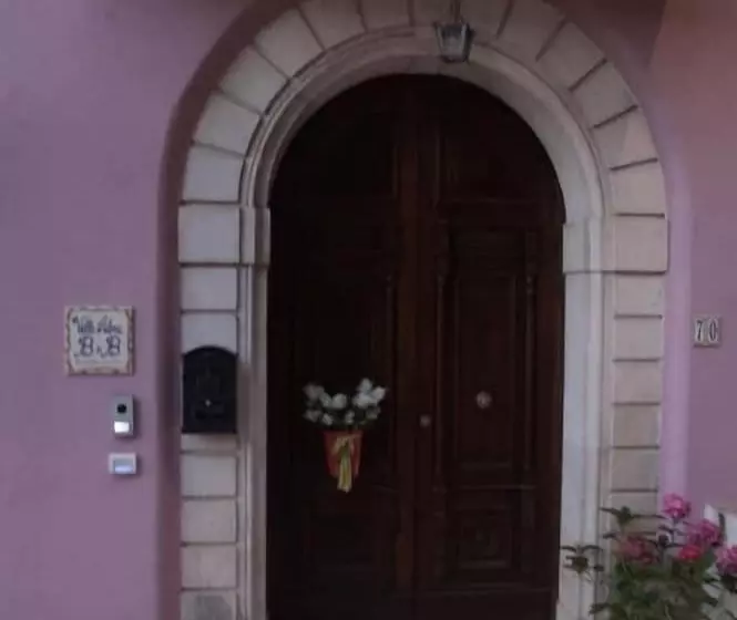 Aamiaismajoitus (B&B) Villa Alemi