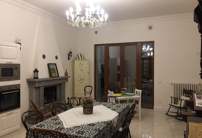 住宿加早餐 Villa Alemi