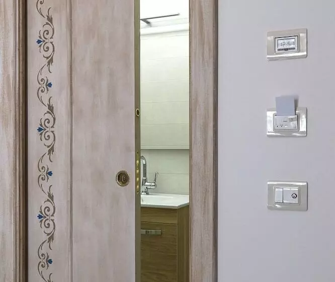 Aamiaismajoitus (B&B) Villa Alemi