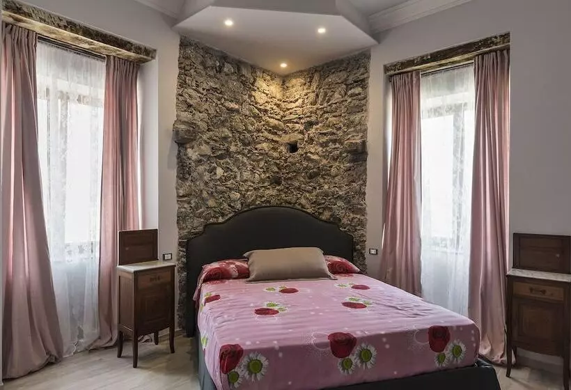 Aamiaismajoitus (B&B) Villa Alemi