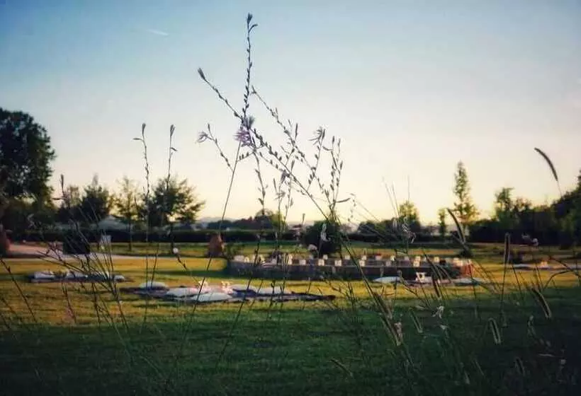 تختخواب و صبحانه Villa Archi