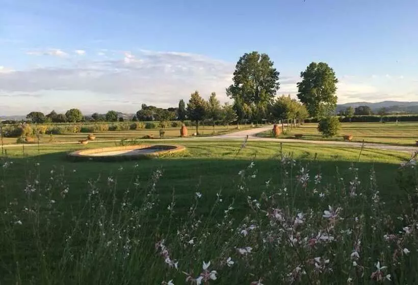 تختخواب و صبحانه Villa Archi