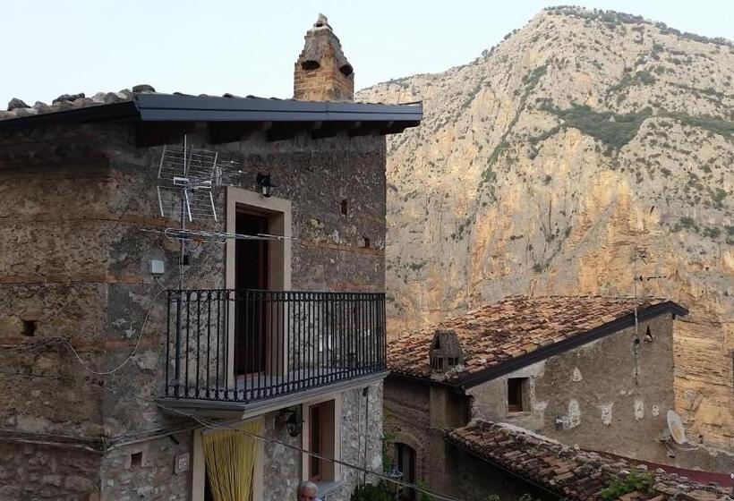 Bed & Breakfast Dhafna Civita