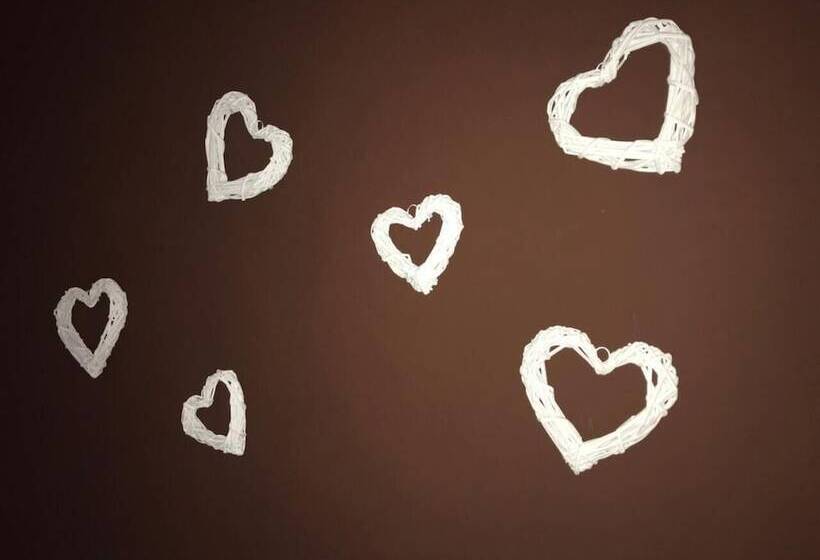 پانسیون Raya 28