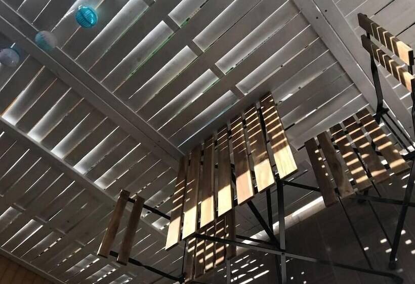 پانسیون Raya 28