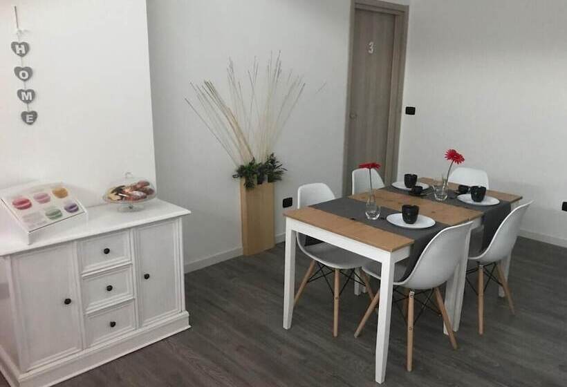 پانسیون Raya 28