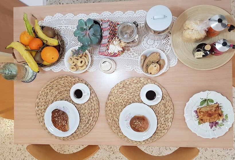 پانسیون Sea And Tradition B&b