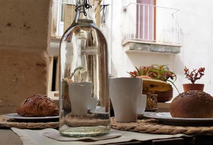 پانسیون Sea And Tradition B&b