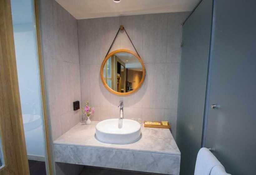 Andaman Cannacia Resort & Spa   Sha Extra Plus