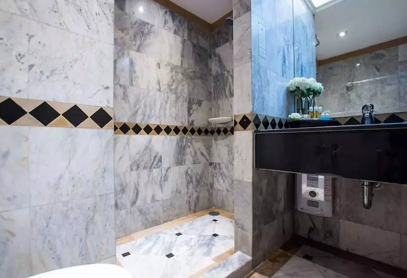 Отель Buddy Lodge, Khaosan Road