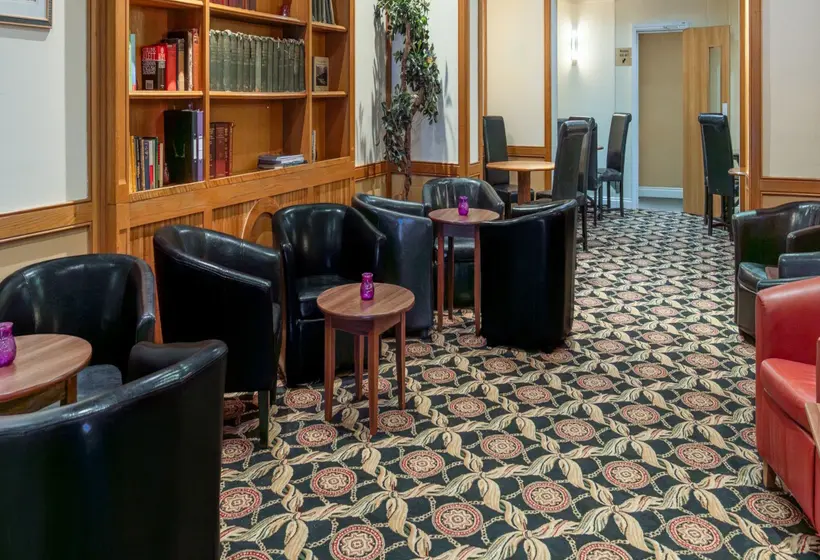 ホテル Carrington House