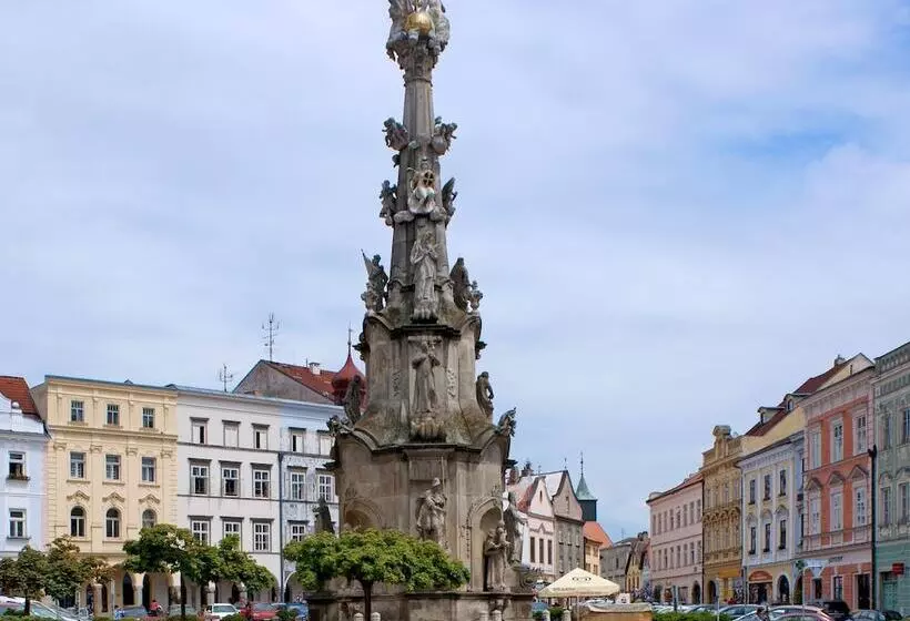 ホテル Concertino Zlata Husa