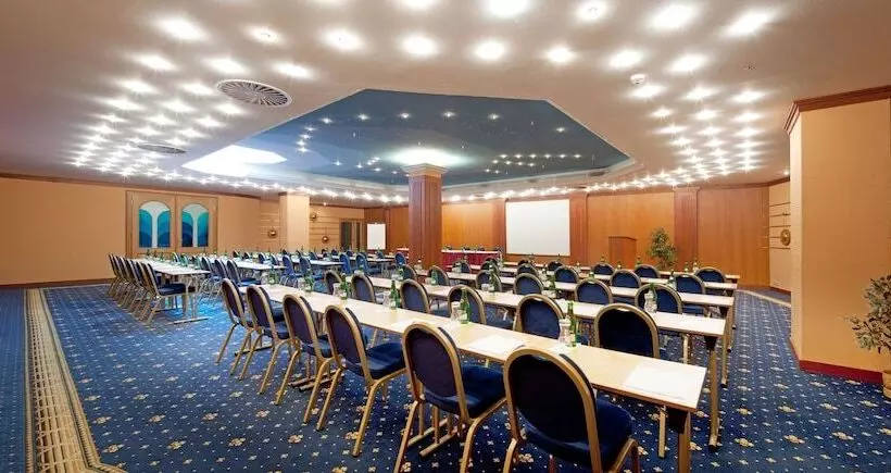 ホテル Concertino Zlata Husa