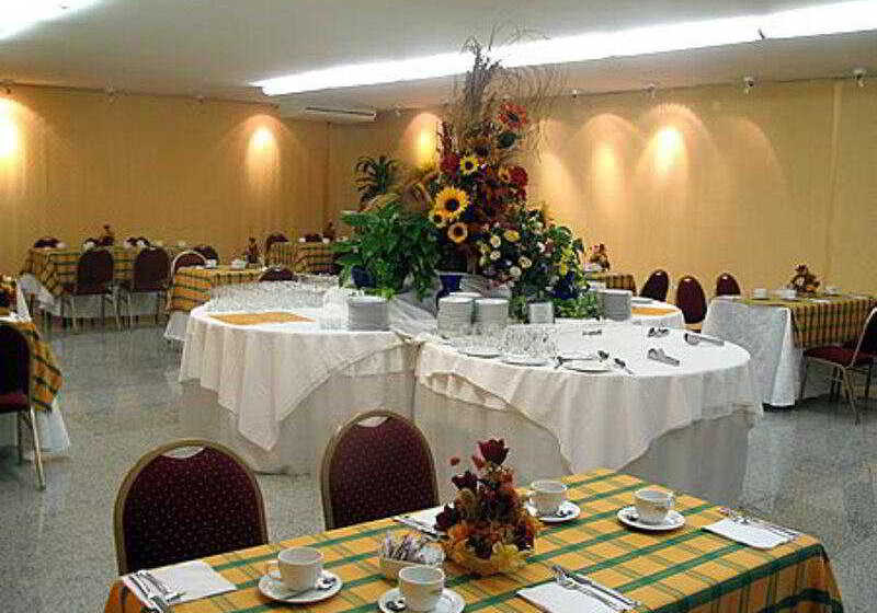 هتل Cristal Palace