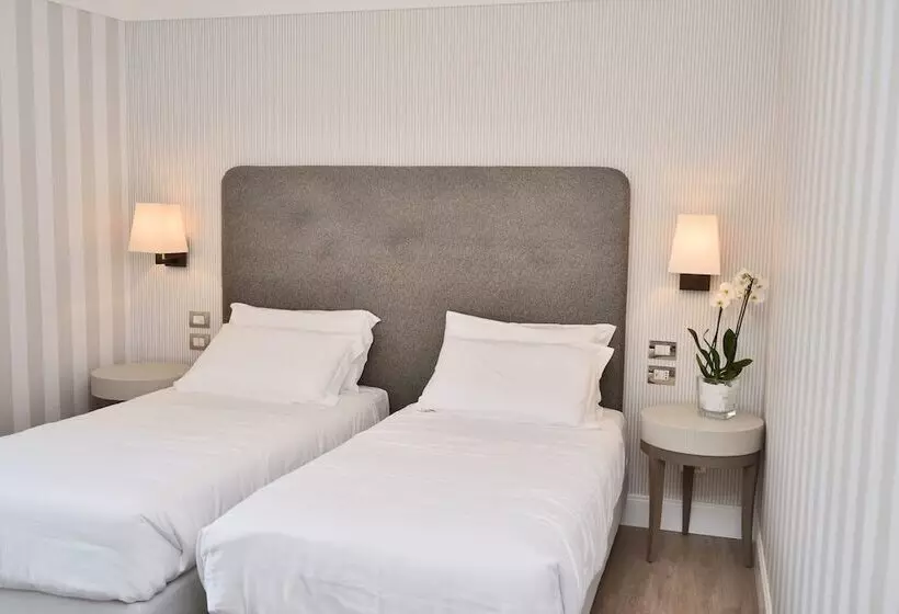 Отель Firenze E Continentale