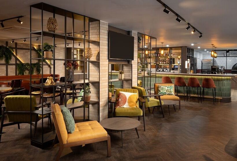 בית מלון כפרי Four Points By Sheraton Edinburgh