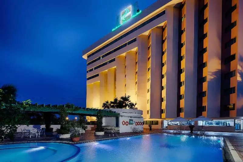 ホテル Halong Plaza