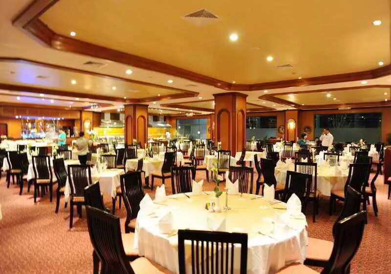 ホテル Halong Plaza