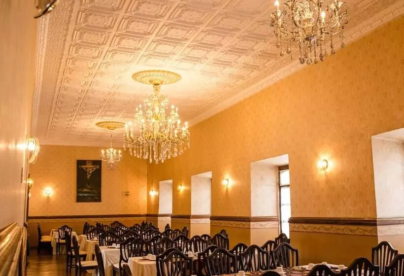 Отель Inca Real