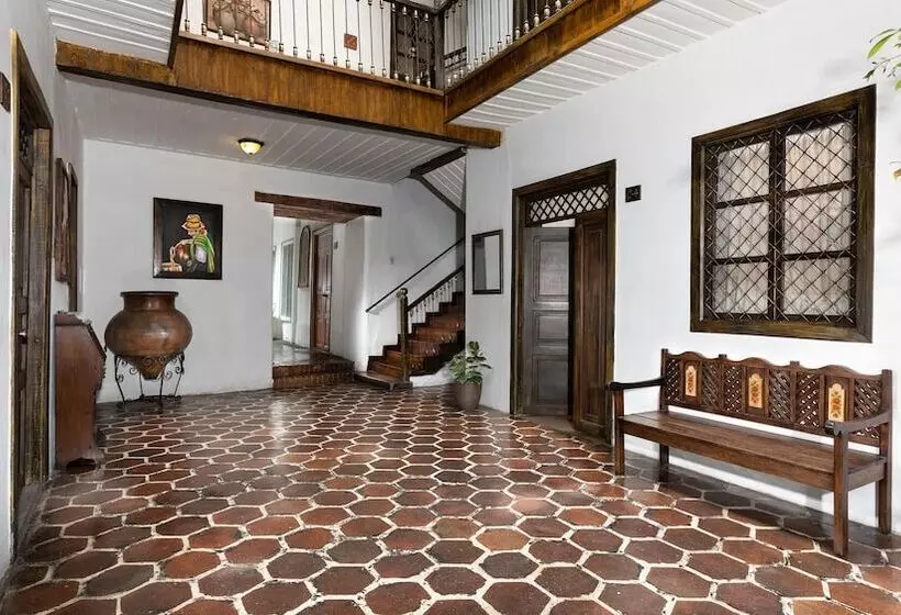 Отель Inca Real