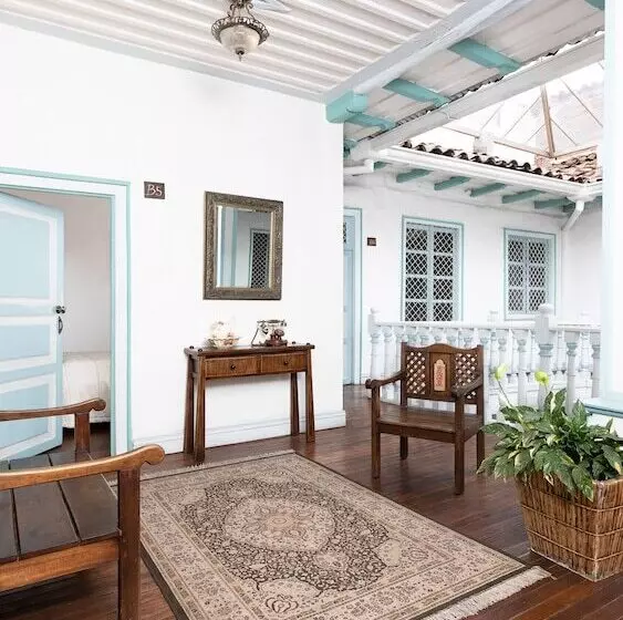 Отель Inca Real