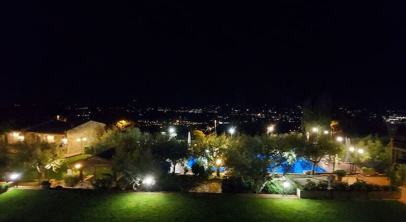 Отель La Terrazza Restaurant & Spa