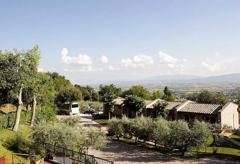 Отель La Terrazza Restaurant & Spa