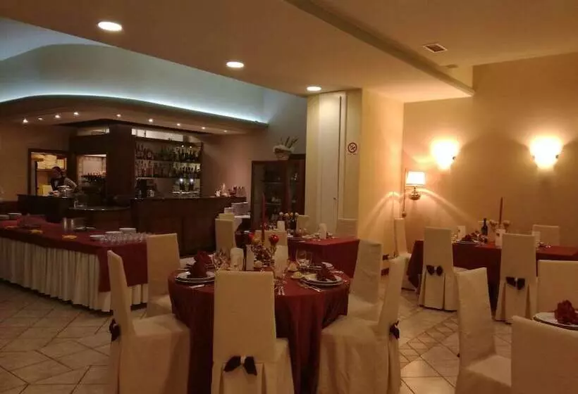 Отель La Terrazza Restaurant & Spa