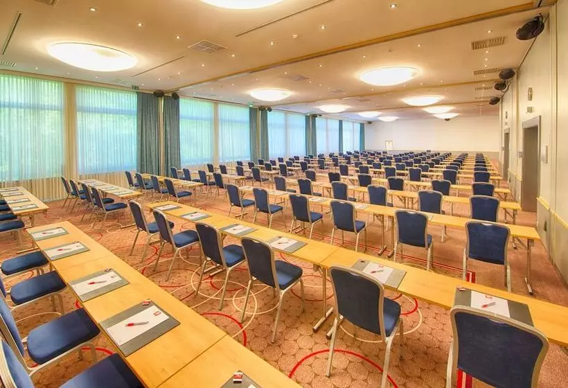 Leonardo Royal Hotel Köln Am Stadtwald