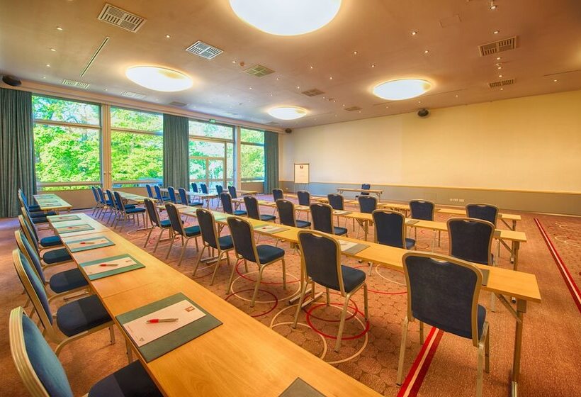 Leonardo Royal Hotel Köln   Am Stadtwald