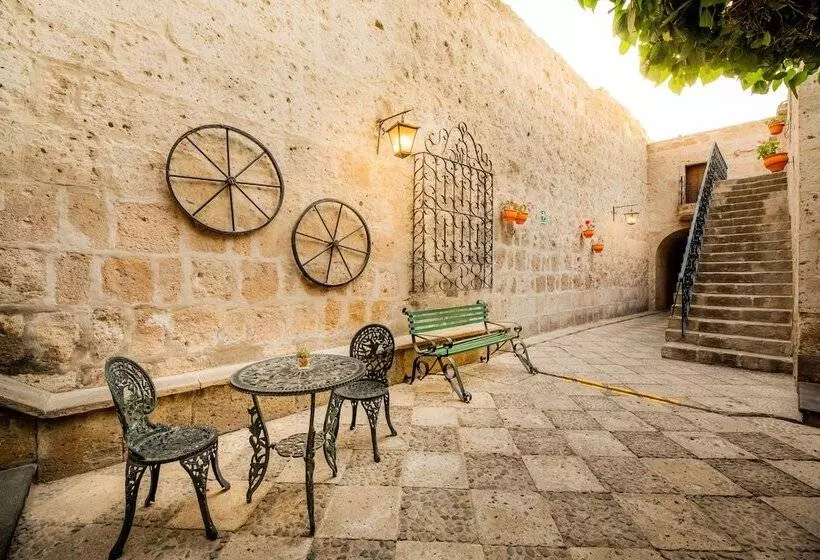 酒店 Los Tambos Colonial