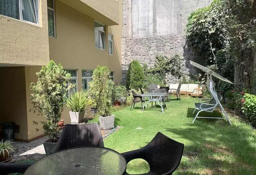 酒店 Los Tambos Colonial