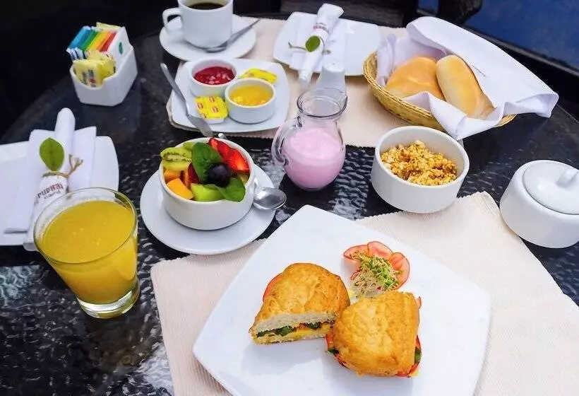 酒店 Los Tambos Colonial