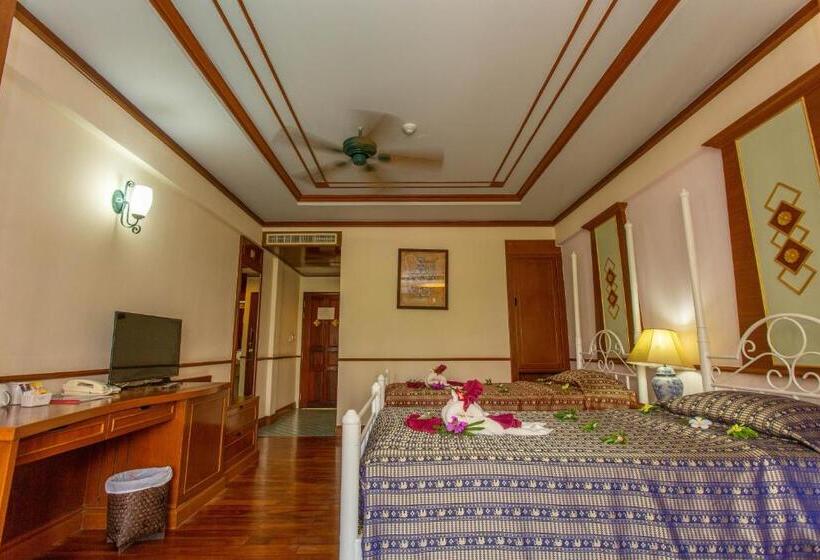 בית מלון כפרי Mw Krabi Beach Resort   Ao Nang   Sha Extra Plus